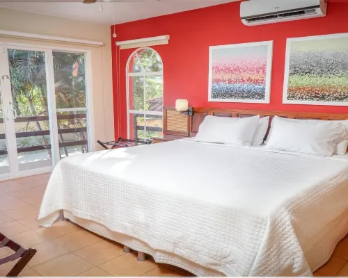 Spacious Home with Private Pool & Covered Patio Near the Beach Hotels in Potrero
