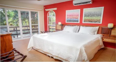 Big Private Home with Pool in Surfside - a Short Walk from the Beach