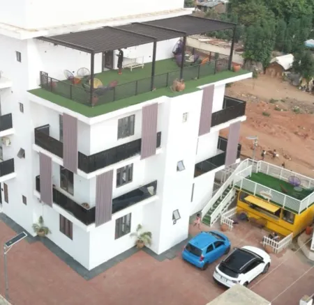 AyahsCourt Отели в г. Кудуру