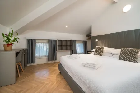 B&B Piedicastello Отели рядом с достопримечательностью «Университет Тренто»