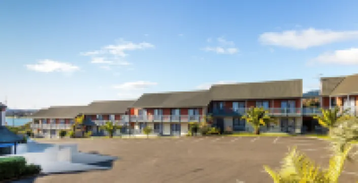 Lakeland Resort Taupo Hotel dekat Waipahihi Botanical Gardens