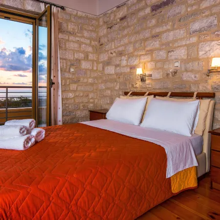 Enastron Villas
