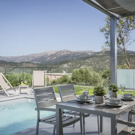 Onarlxuryvillas