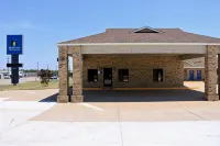 Heritage Inn & Suites