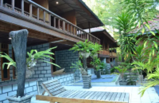 Hoga Dive Inn Wakatobi Hotels in 