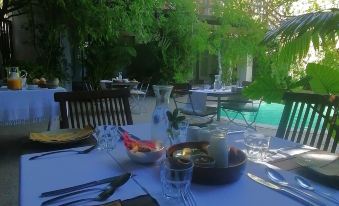 Cape Standard Guest House