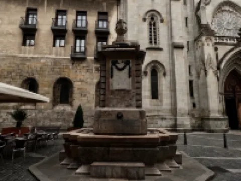 Casual Mardones Hotels in Bilbao