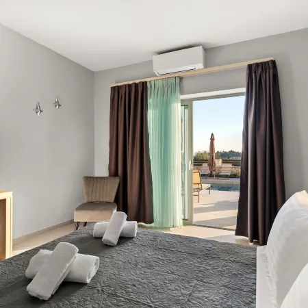 Sarah Luxury Rooms