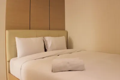 Best Deal 2Br Apartment at Cinere Bellevue Suites Hotel dekat Warung Ibnu