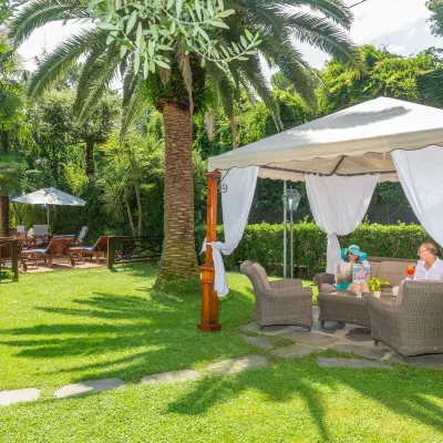 Hotel Kyrton Hotels near Bagno Dalmazia