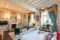 Chateau le Prieuré Saumur - la Maison Younan Hotels in Saint-Georges-des-Sept-Voies