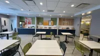 Spark by Hilton Erie - breakfast