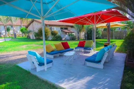 Agamim Hotel Ashkelon Отели в г. Ашдод