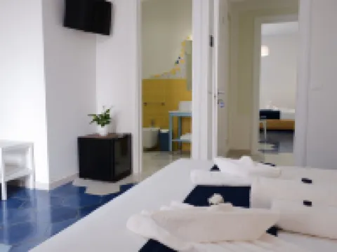 Kalinifta Rooms Apartment Hotels in Torre Lapillo