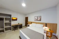 Flipper Hotel Hotel di Laguna