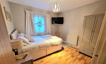 Colleton Cottage at Lovelady Shield- with Hot Tub