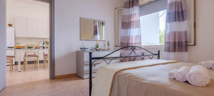 Villa Diamante Torre Lapillo with Air Conditioning, Parking and Wi-Fi Hotéis em Torre Lapillo
