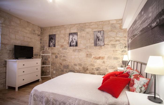 Apartment & Room Ursa