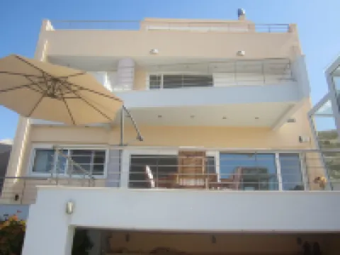 Viva B&B Hotels in Saronikos