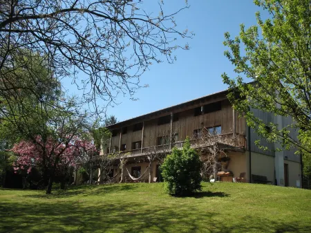 BioAgriturismo Vegan Campo di Cielo Отели в г. Borgo Valbelluna