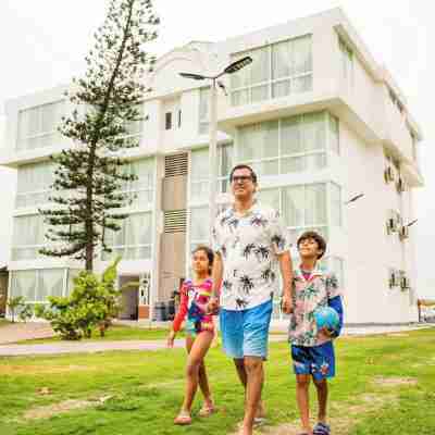 Hotel Presidente Beach Playas Hotel Exterior