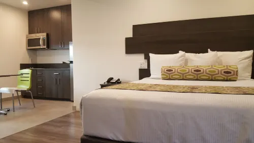 Jewel City Inn