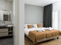 Luxury Villa Juliet with Heated Pool Hotels in Milna