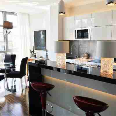 Mondrian Luxury Suites Unesco Old Town Rooms