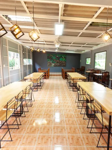 รูปภาพของGolden House Hotel Sakaeo โรงแรมโกลเด้นเฮ้าส์ สามแยกสระแก้ว