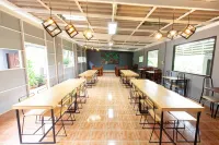 Golden House Hotel Sakaeo Hotels in Mueang Sa Kaeo District