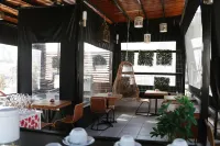 Hotel Boutique Tremo Parque Bustamante - Airport Shuttle