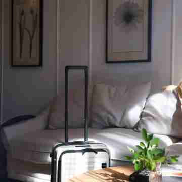 White Apart Cambodia Rooms