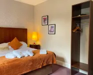 The Speyside Hotel and Restaurant فنادق في غرانتاون أون سبي