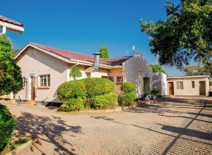 Mosi-O-Tunya Executive Lodge