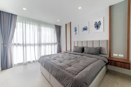 Siam Royal View Private Pool Villa by Psr Отели рядом с достопримечательностью «Chao Por Koh Chang Shrine»