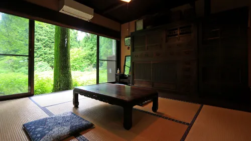 Hitomi Sanso Hotel a Higashiōmi