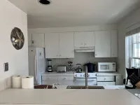 New to Vrbo! Cozy Cottage for Summer Rental