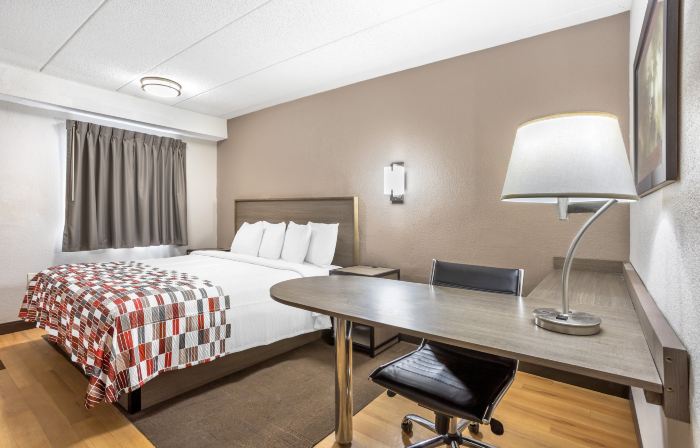 Red Roof Inn Tinton Falls - Jersey Shore