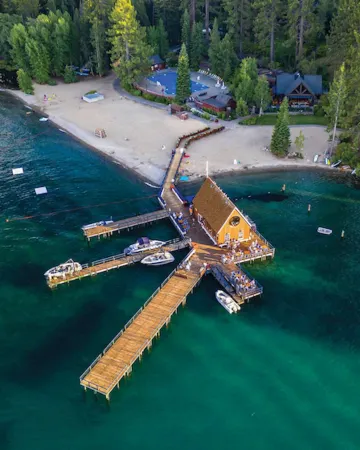 Cozy Cabin Near Donner Lake with Family Amenities - Inviting Retreat Отели рядом с достопримечательностью «Доннер Саммит Калифорния Стейт Снопарк»