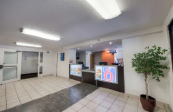 Motel 6 Branford, CT - New Haven