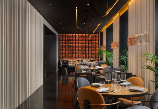 호텔 론드라 앤드 카르길