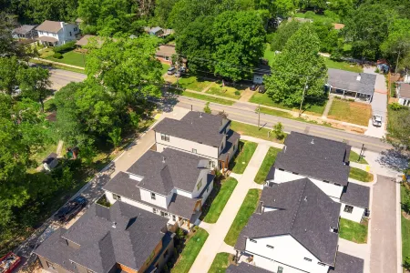 Easy Access to Mtb Trails and Dining Spots - Serene Modern Retreat