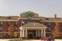 Holiday Inn Express & Suites Dayton North - Tipp City Hotels in Tipp City