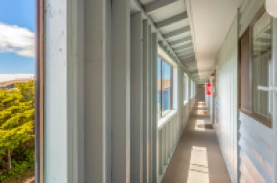 Expansive Ocean Views and Cozy Retreat - Charming Coastal Haven