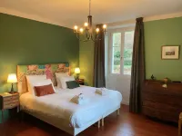 Le Clos du Tulipier Hotels in Allevard