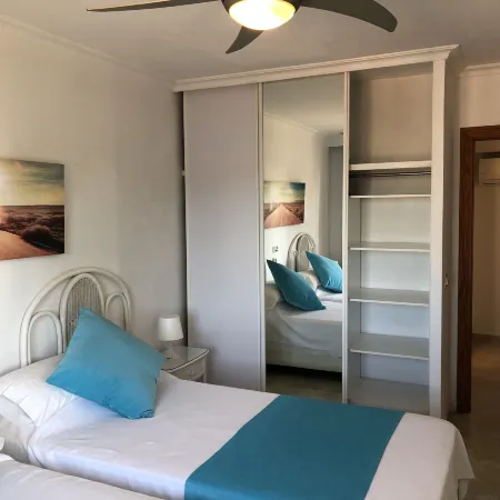 APARTMENTS TORRE PLAYA