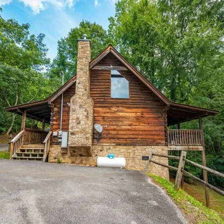 Sunrise Woods Retreat