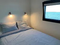 斯尼克爾梅爾帶陽光甲板的船屋