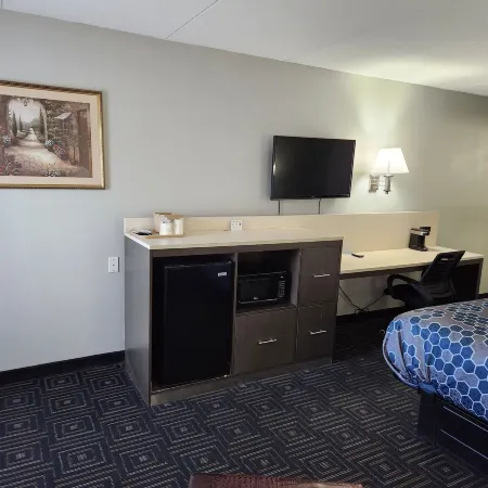Days Inn by Wyndham Mounds View Twin Cities North