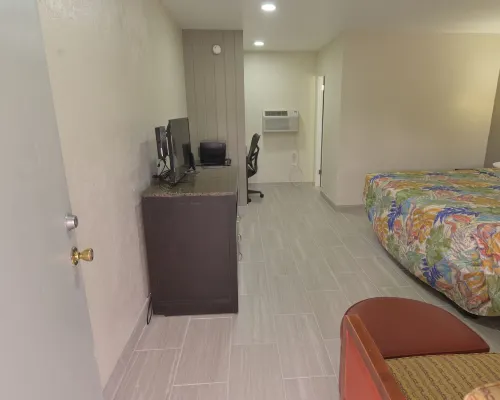 Deluxe Inn Hotels in Flagler County